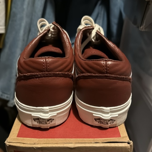 Old Skool Vans - Picture 2 of 3